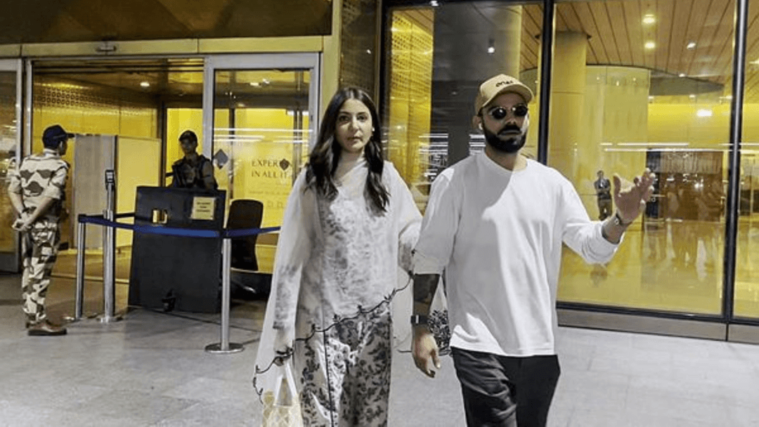 Virat Kohli-Anushka Sharma fan interaction